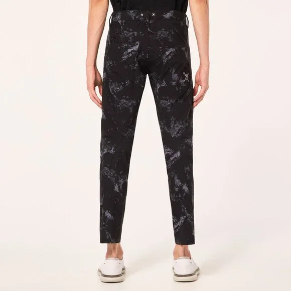 NWT OAKLEY SKULL GOLF Japan Black Splash Print 3D Slim TAPERED Stretch Pants 34